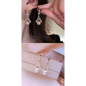 Fashion All-match Water Drop Pearl Earrings Personality Trend (Option: Suit)