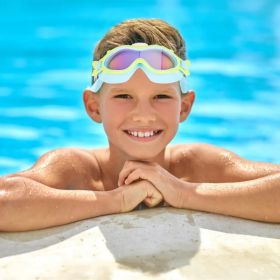 Kids Swim Goggles With Ear Plugs UV Protection Anti-Fog Leak Proof Wide View Pool Swimming Goggles For Youth Boys Girls Aged 3-16 Years Old Summer Bea (Option: BlueYellowRim)