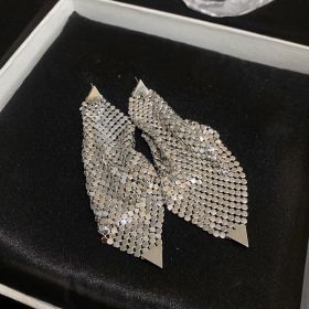 Silver Needle Triangle Sequins Irregular Earrings (Option: silver)